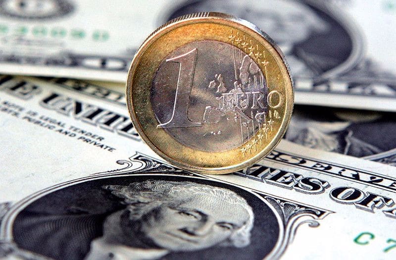 Аналитические обзоры Форекс: EUR/USD: хотя евро снова на коне, доллар уже скоро может напомнить о себе