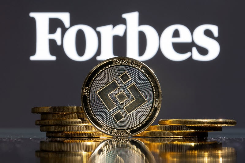 Forbes назвал долю инвестирующих в криптовалюту миллиардеров От Investing.com