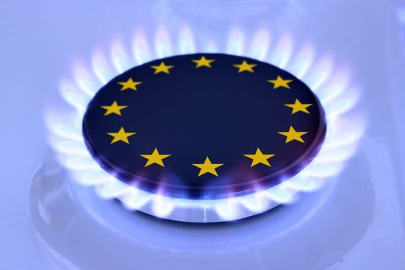 Аналитические обзоры Форекс: EUR/USD: доллар на дальнейший рост настраивается, а евро пока не может от энергетических оков избавиться