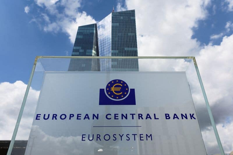 Аналитические обзоры Форекс: EUR/USD. Евро строит воздушные замки, ЕЦБ, похоже, задает ему слишком высокую планку