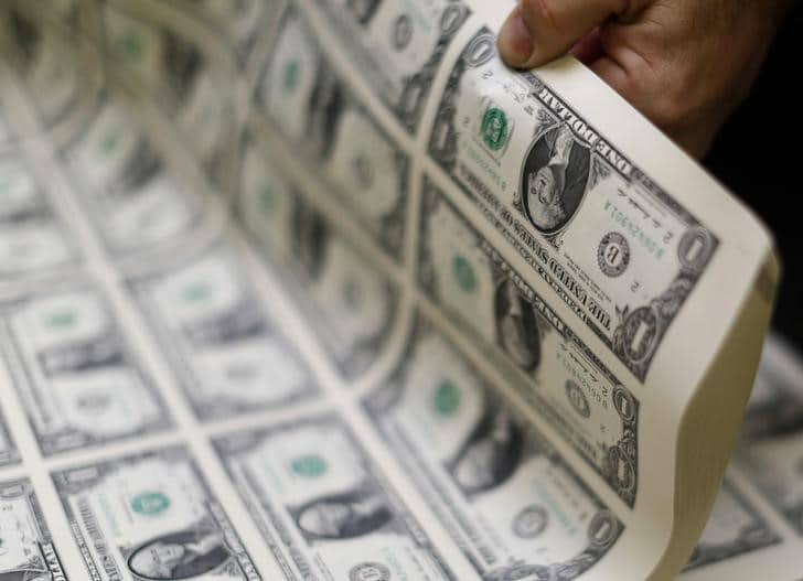 Средний курс доллара США со сроком расчетов "сегодня" по итогам торгов составил 60,3747 руб. От IFX