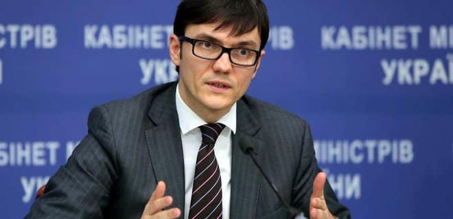 Экс-министр инфраструктуры Пивоварский получил подозрение от НАБУ