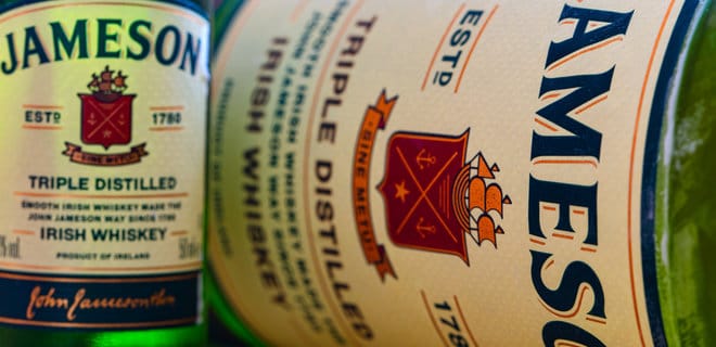 Владелец бренда виски Jameson закрывает представительство в России